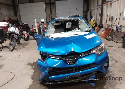 2017 Toyota Rav4 Xle from USA, damaged, VIN JTMRFREV1HJ124010